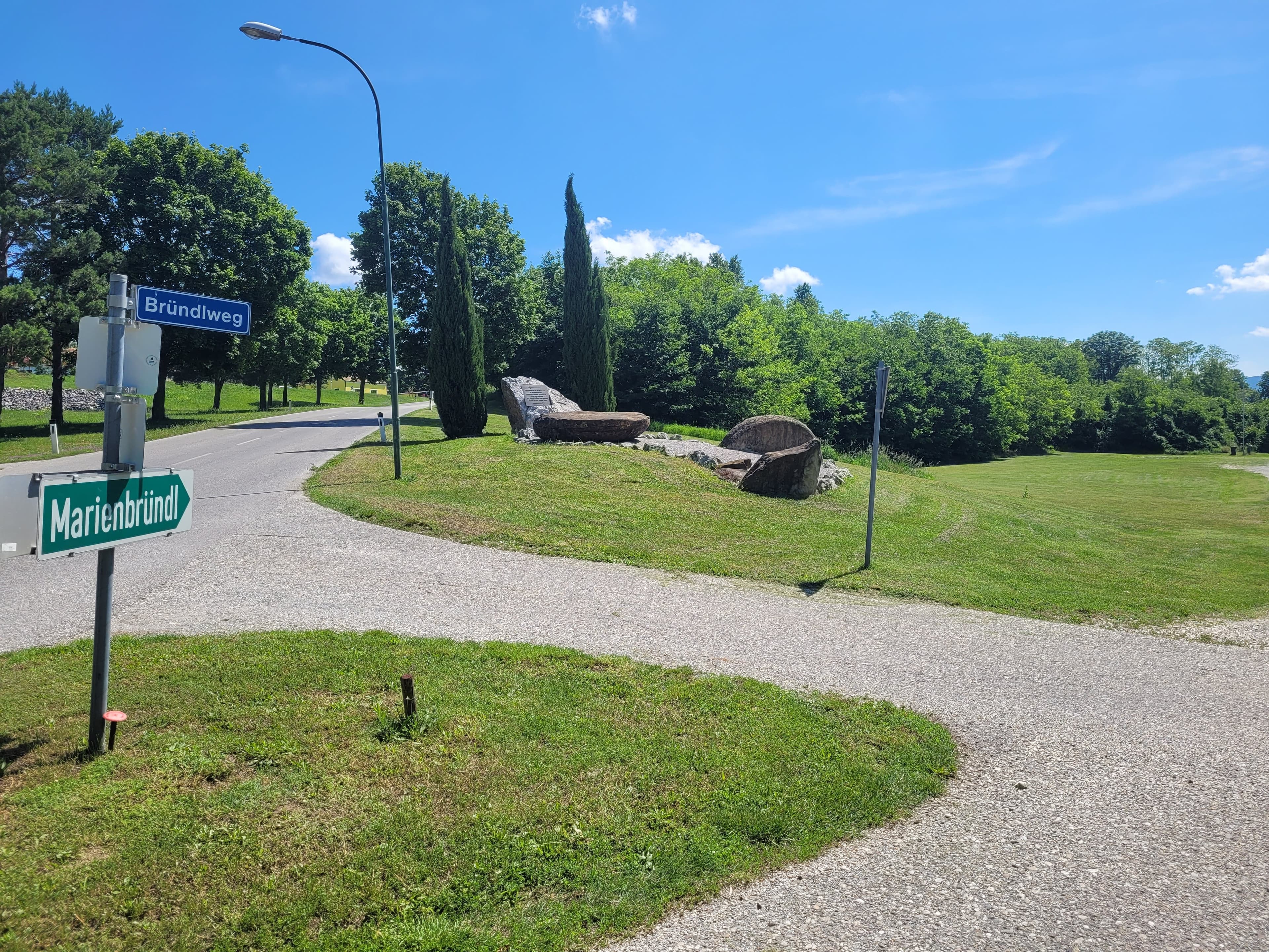 Naturparkplatz beim Marienbründl